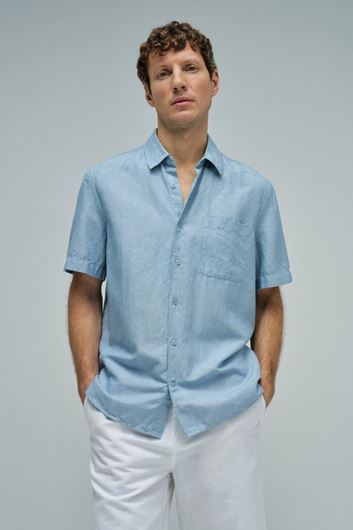 Foto de Camisa azul cielo manga corta algodón y lino melange regular fit