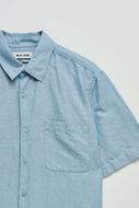 Foto de Camisa azul cielo manga corta algodón y lino melange regular fit