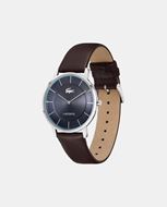 Foto de Reloj de Crocorigin para hombre de piel marrón con esfera azul marino