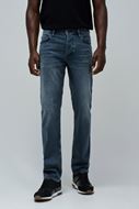 Foto de Pantalón vaquero regular fit color azul efecto lavado