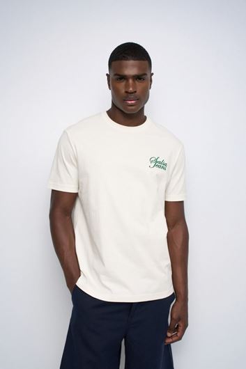 Foto de Camiseta con logo bordado blanca