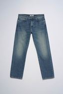 Foto de Vaquero Straight Fit cierre con cremallera y botón azul lavado