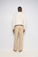 Foto de Pantalón chino corte recto beige