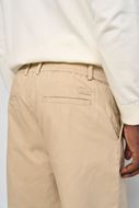Foto de Pantalón chino corte recto beige