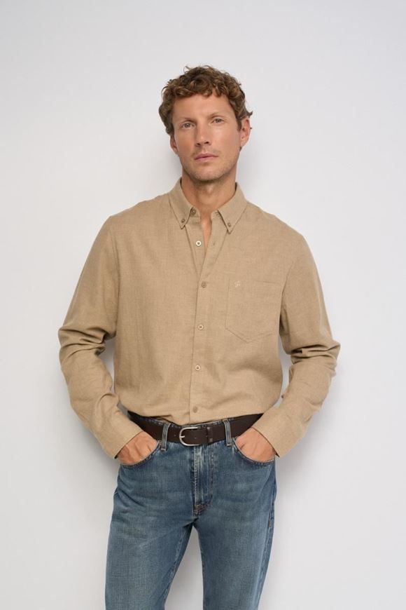 Foto de Camisa 100% algodón beige con bolsillo