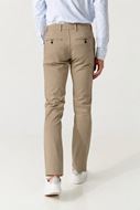 Foto de Pantalón DB chino microestructura beige modern fit