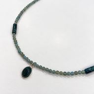 Foto de Collar cuentas de cuarzo verde y colgante aventurina
