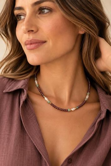 Foto de Collar cuentas cafetadas de granate y perlitas de agua dulce