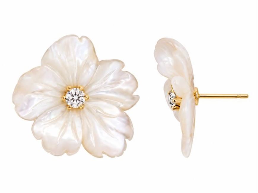 Foto de Pendientes oro amarillo flor de nácar con circonita